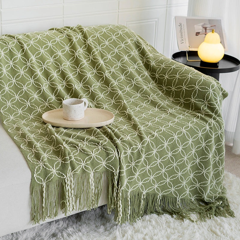Dark Green Cozy Geometric Knitted Throw Blanket with Tassels – Soft Acrylic Decorative Sofa & Bed Cover, 130x180cm
