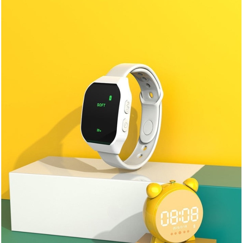 White Smart Microcurrent Wristband Sleep Aid – Wearable Sleep Assistance Device