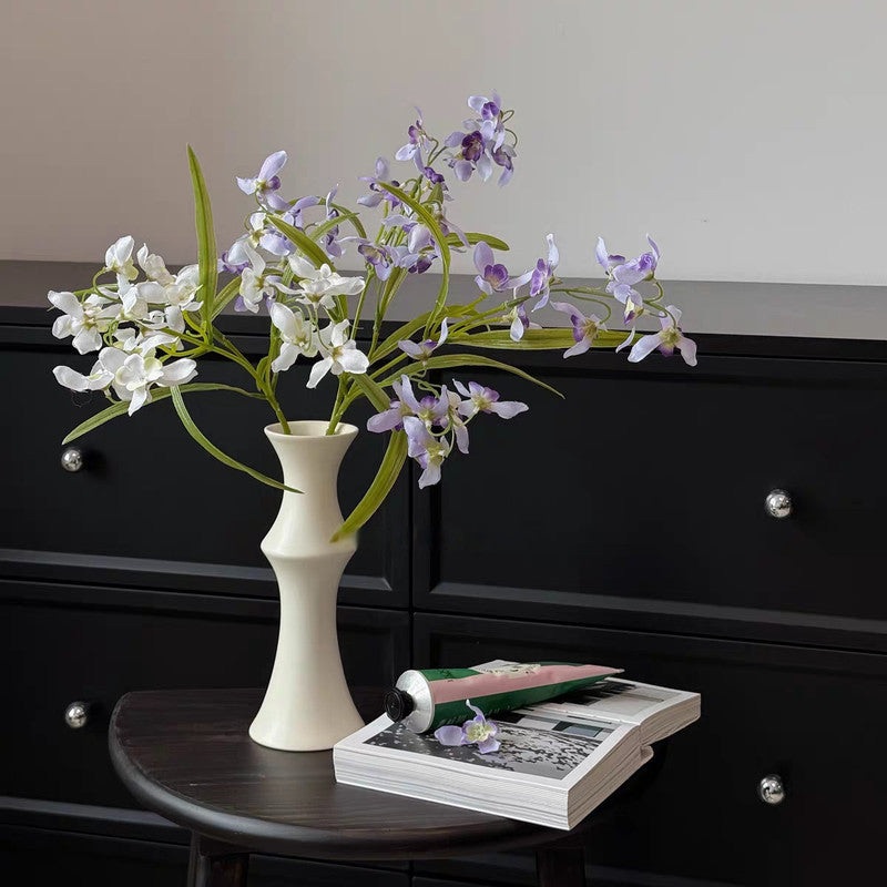 Matte White Ceramic Vase – Unique Bamboo Shape Design (20x8x5.5cm)