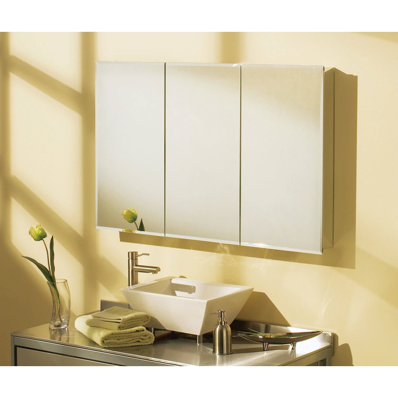 MAAX 126532-801-084-000 TV3631 Medicine Cabinet in Chrome